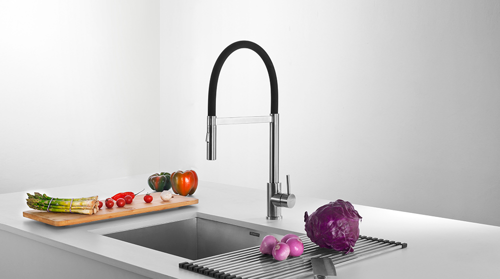ferretti griferia cocina ctg doble funcion - 5 Elementos esenciales de Ferretti para renovar tu cocina con estilo y durabilidad