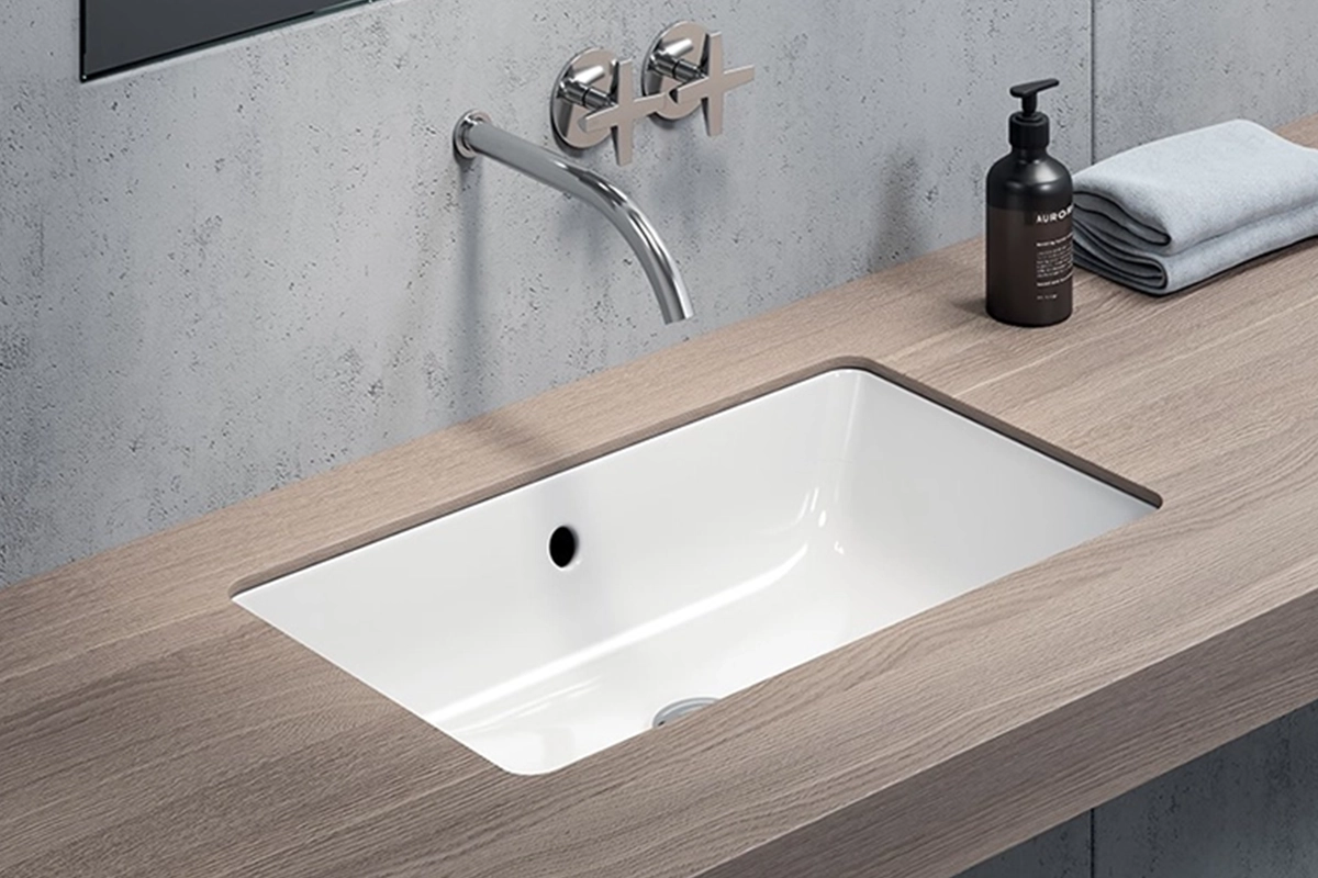 ¿Lavatorio empotrado o sobre tablero? Lo que debes saber antes de elegir el de tu baño